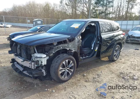 2022 Toyota Highlander Xle from USA, damaged, VIN 5TDGZRAHXNS137609